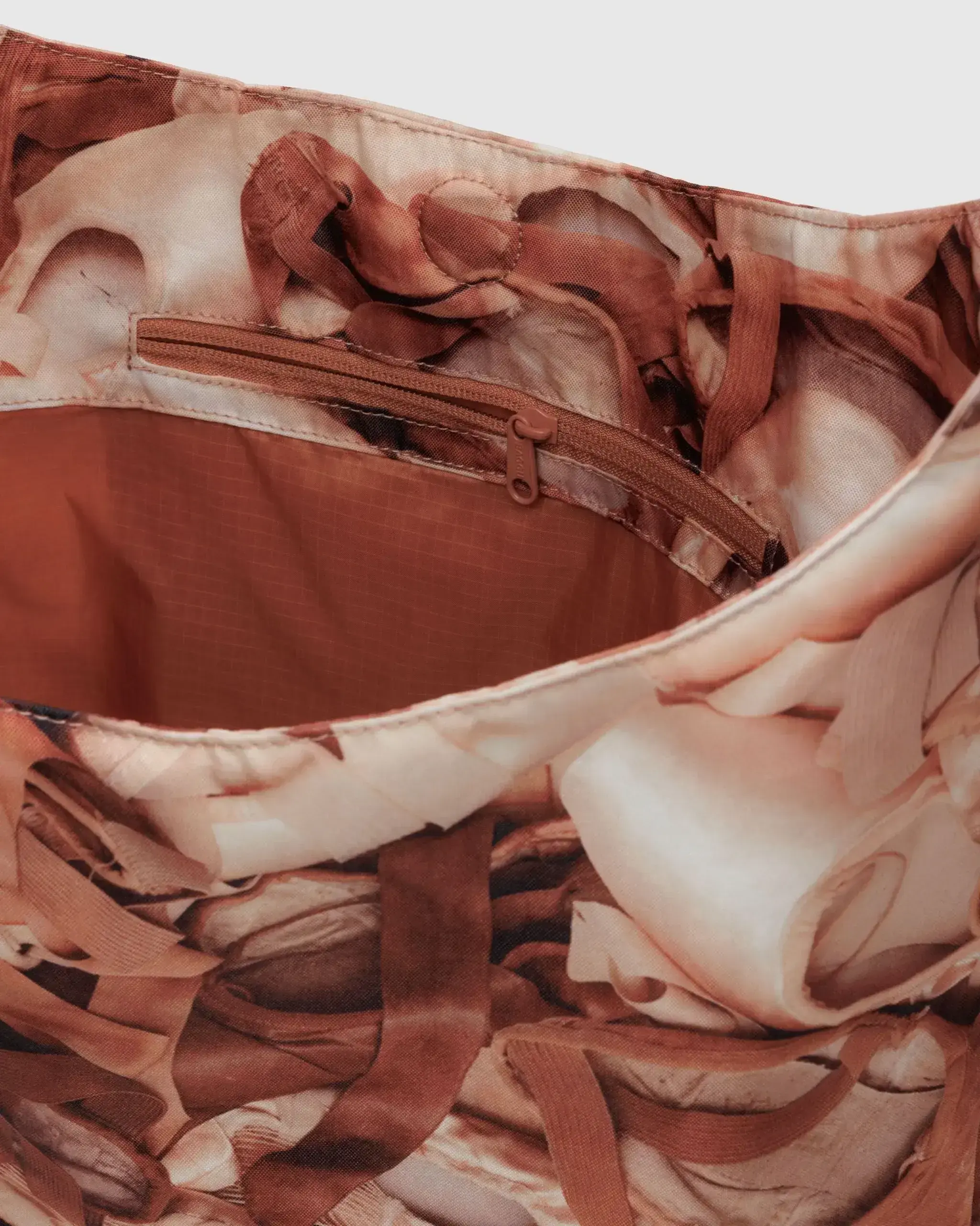 Large Nylon Sling Pointe Shoe - Image 4