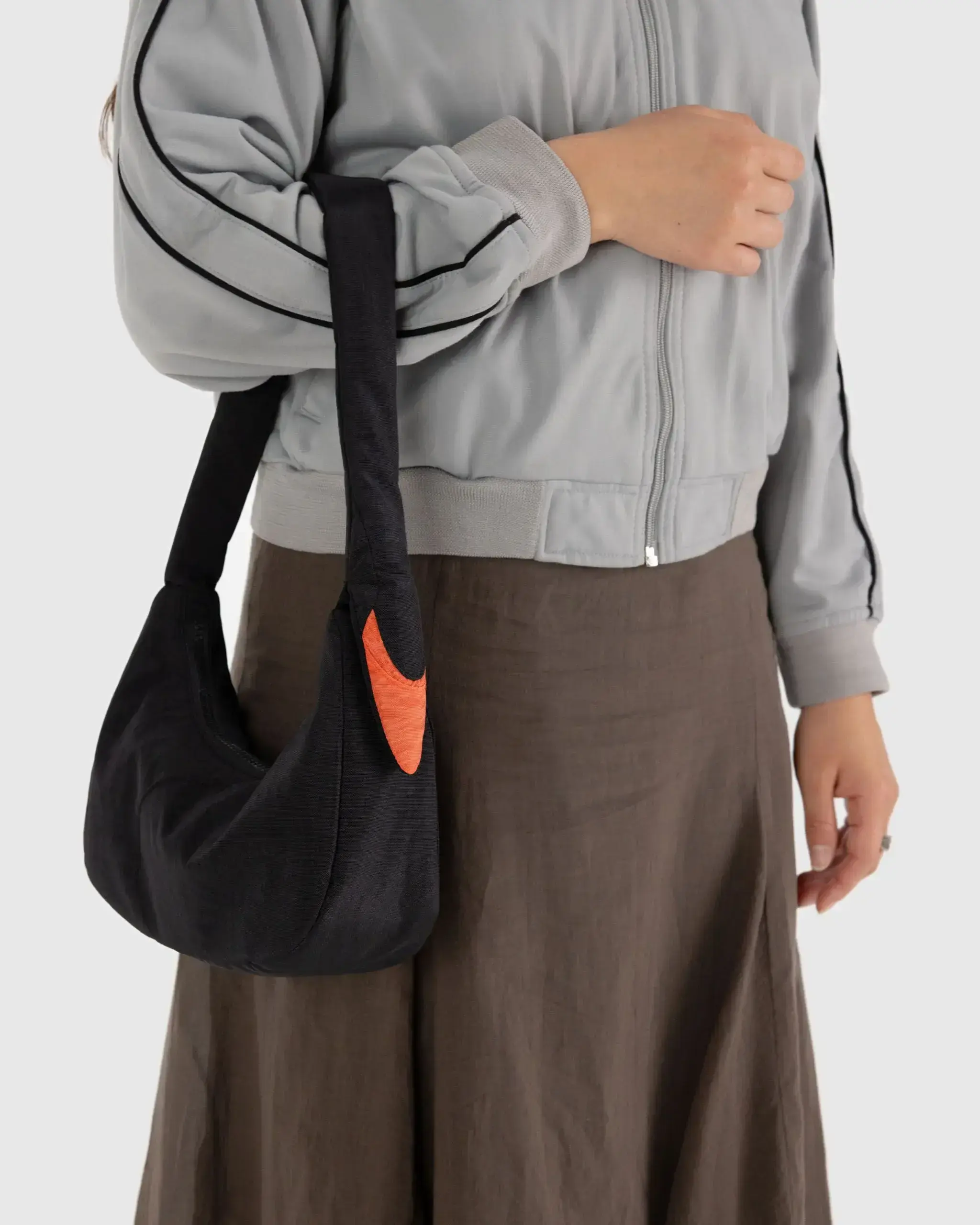 Swan Bag Black - Image 3