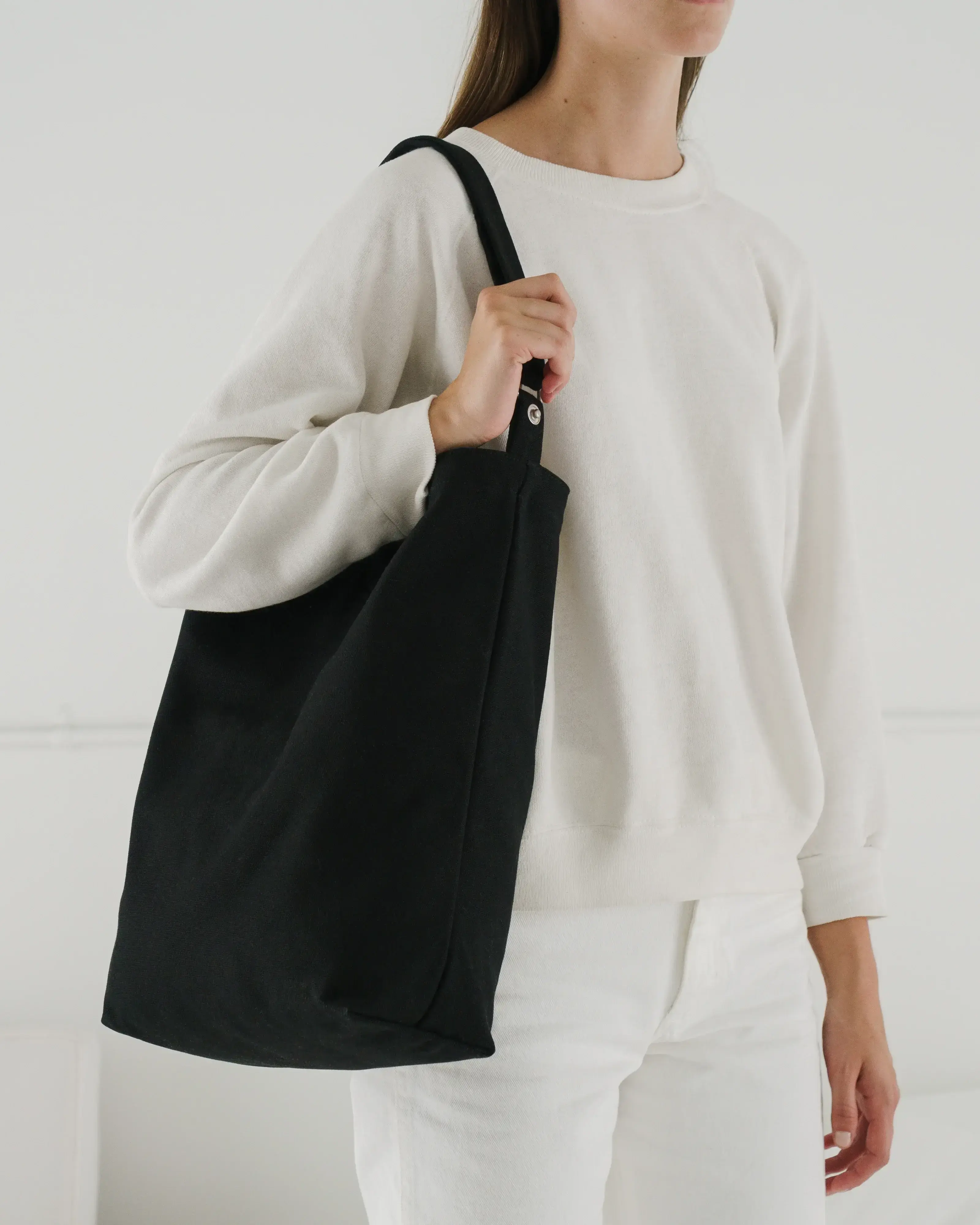 Duck Bag Black - Image 2