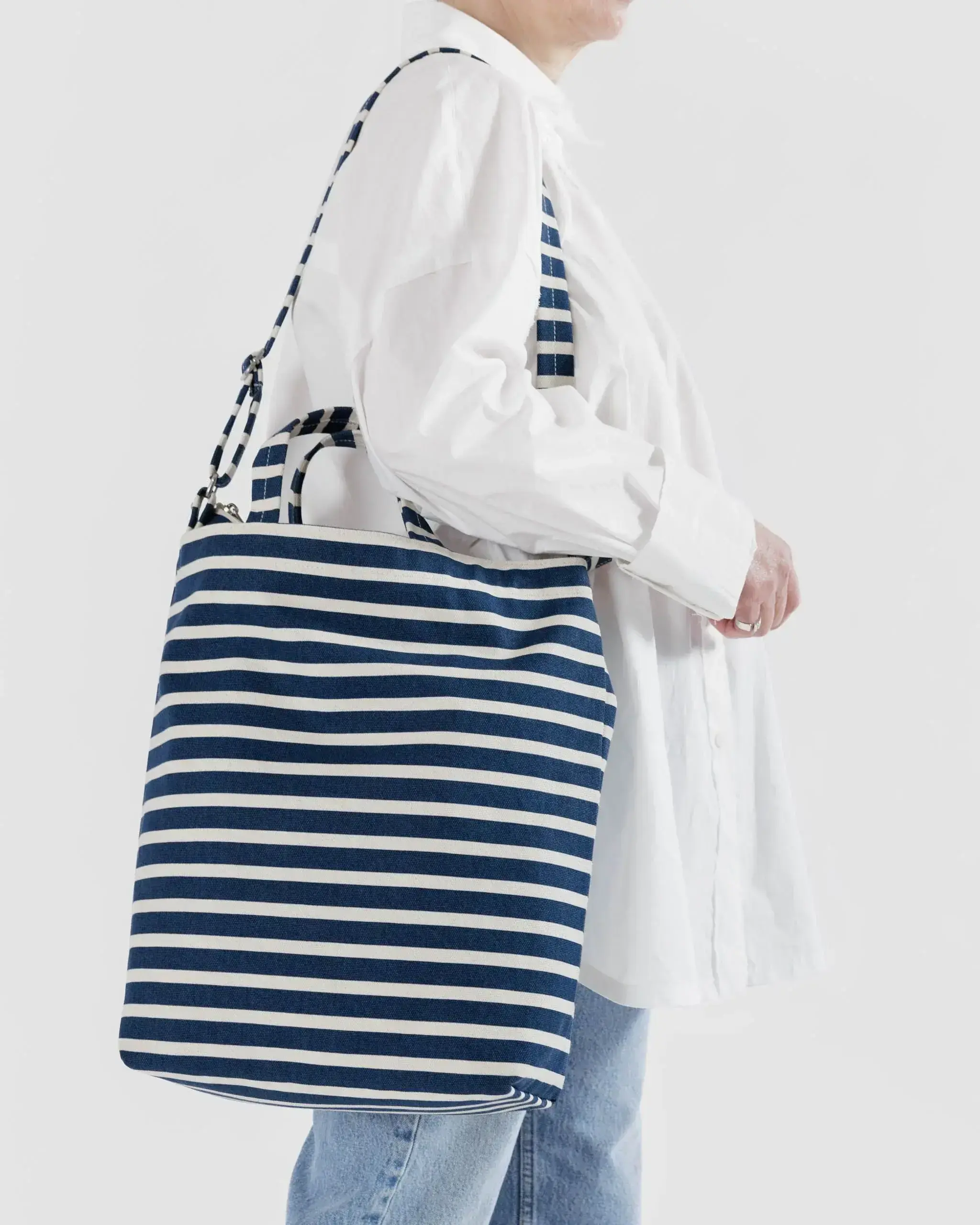 Zip Duck Bag Navy Stripe - Image 3