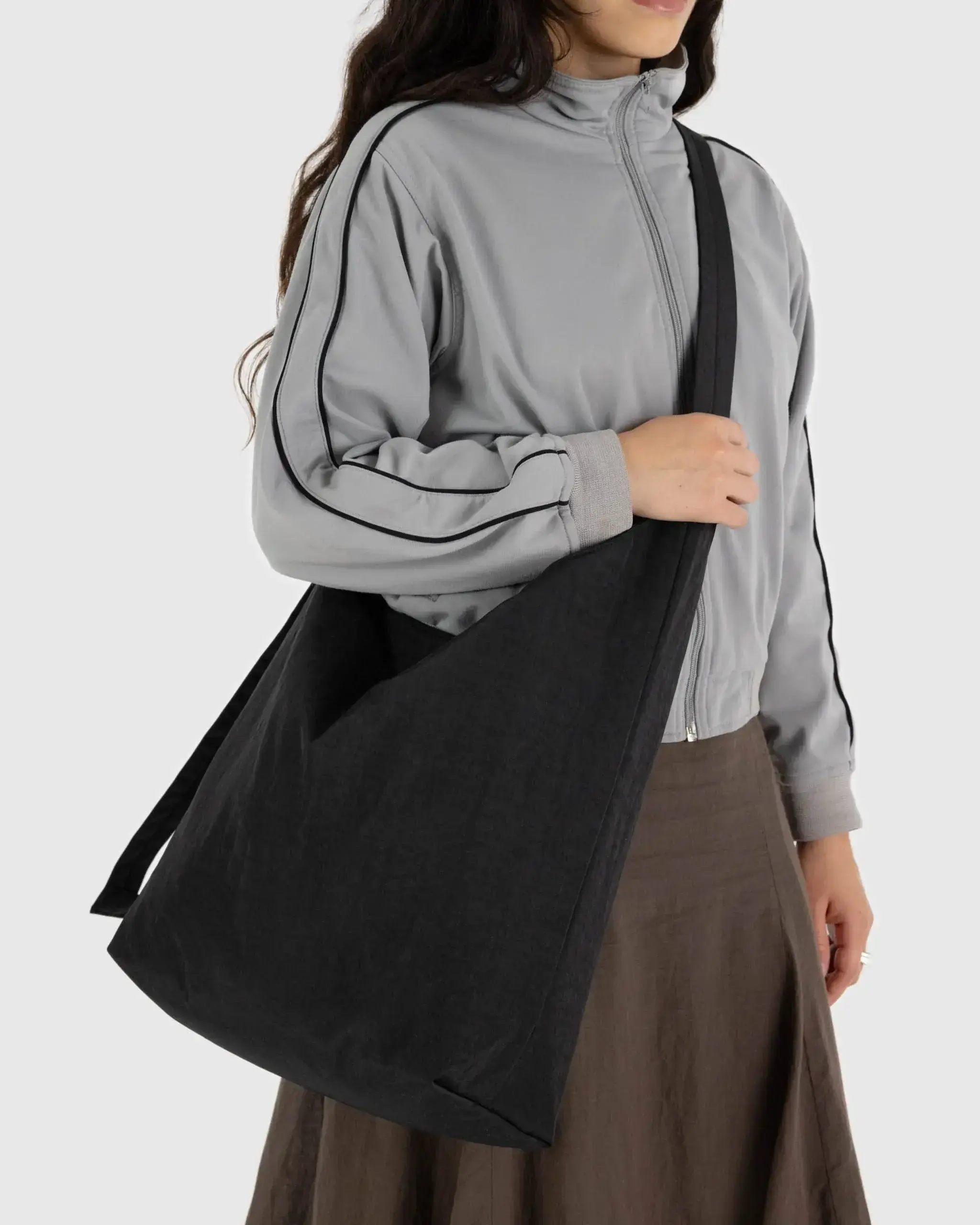 Large Nylon Sling Black - Image 3
