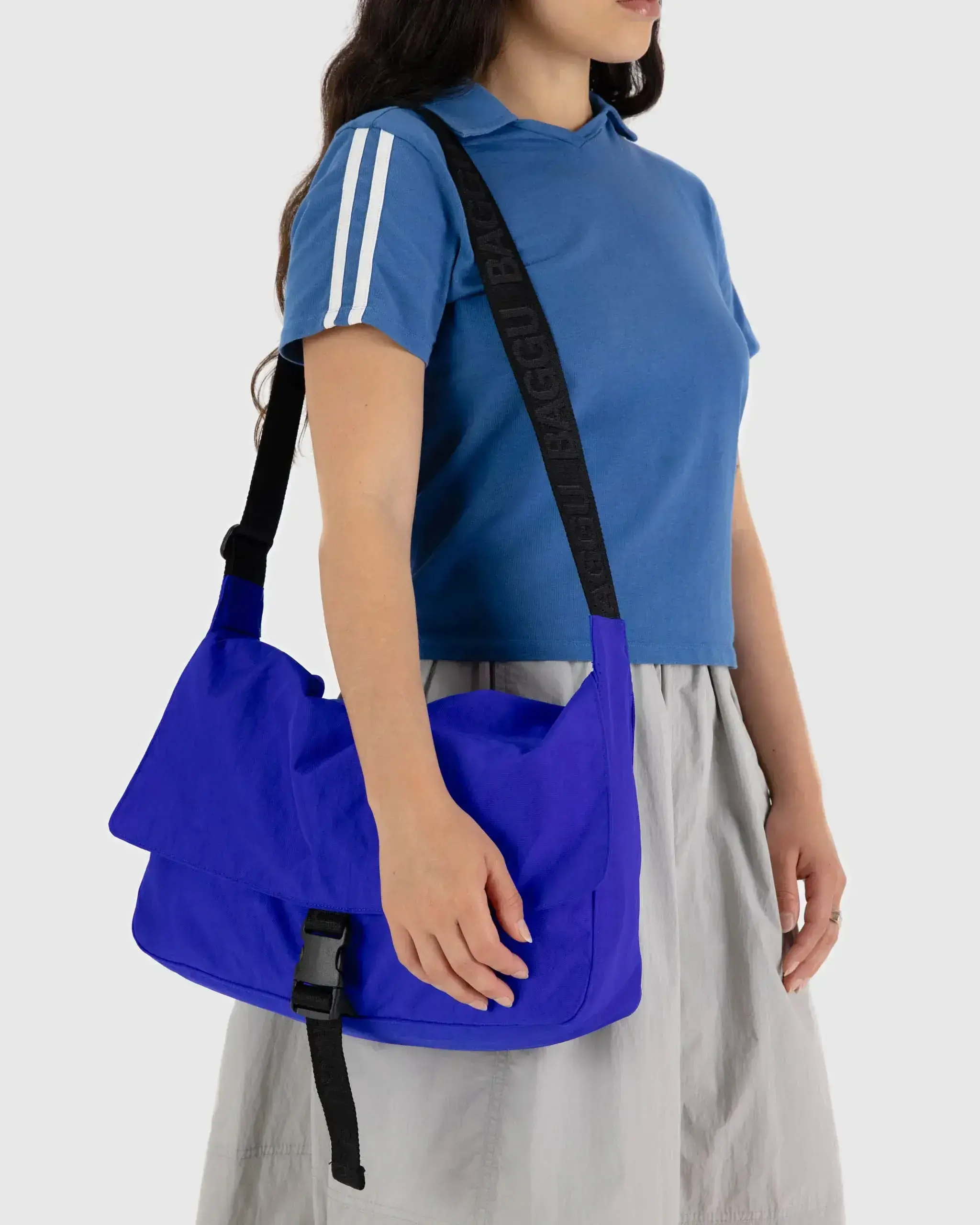 Nylon Messenger Bag Lapis - Image 3