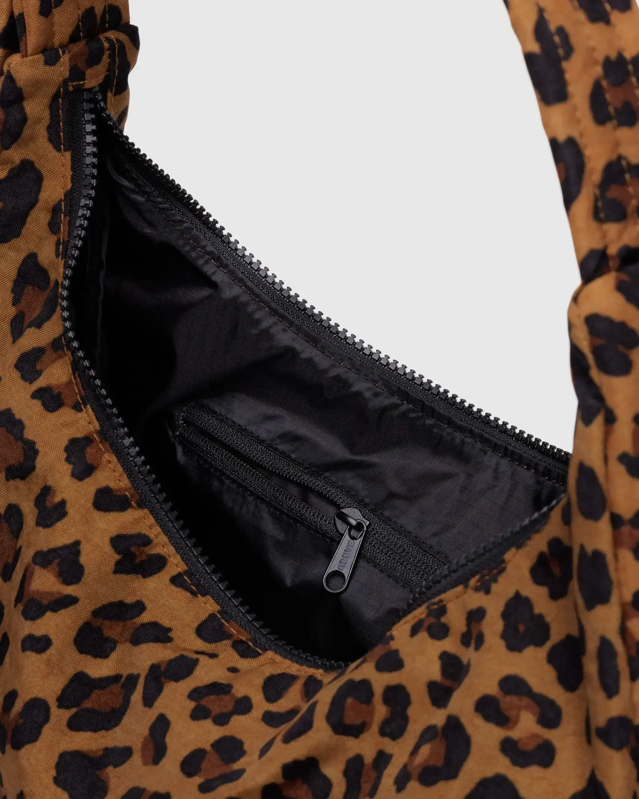 Nylon Shoulder Bag Leopard - Image 4