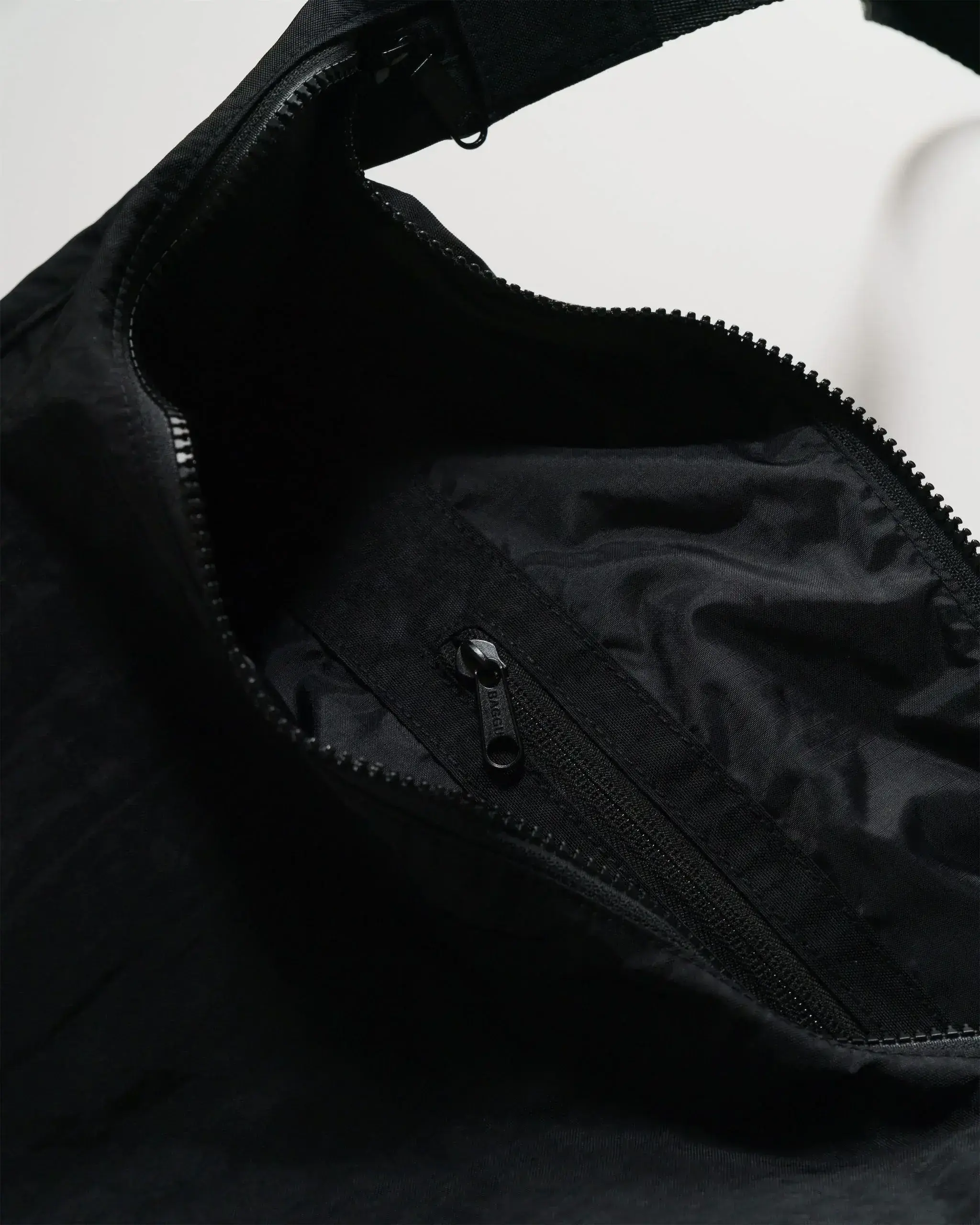 Large Nylon Crescent Bag Black 37.5" - Image 4