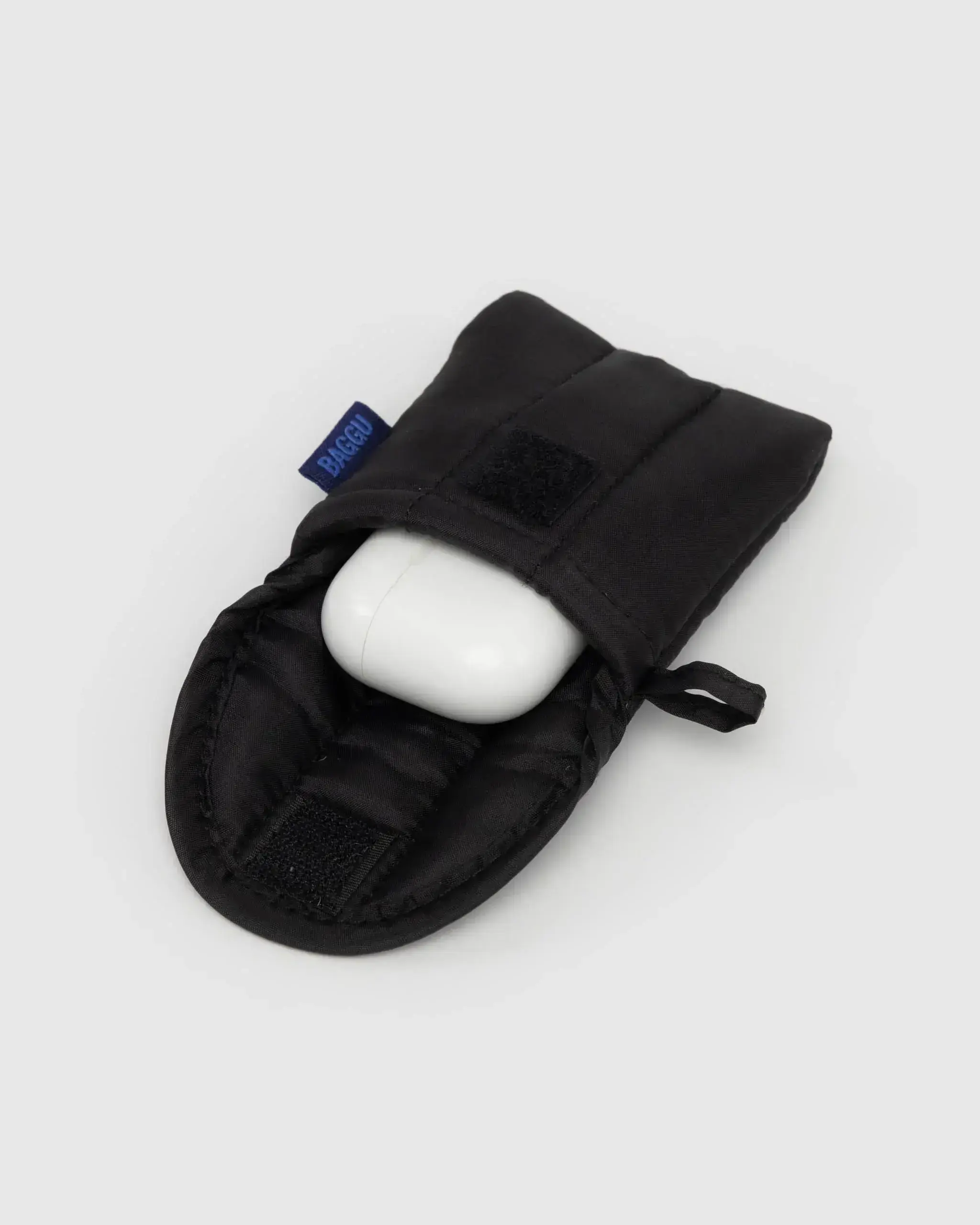 Puffy Earbuds Case Black - Image 2
