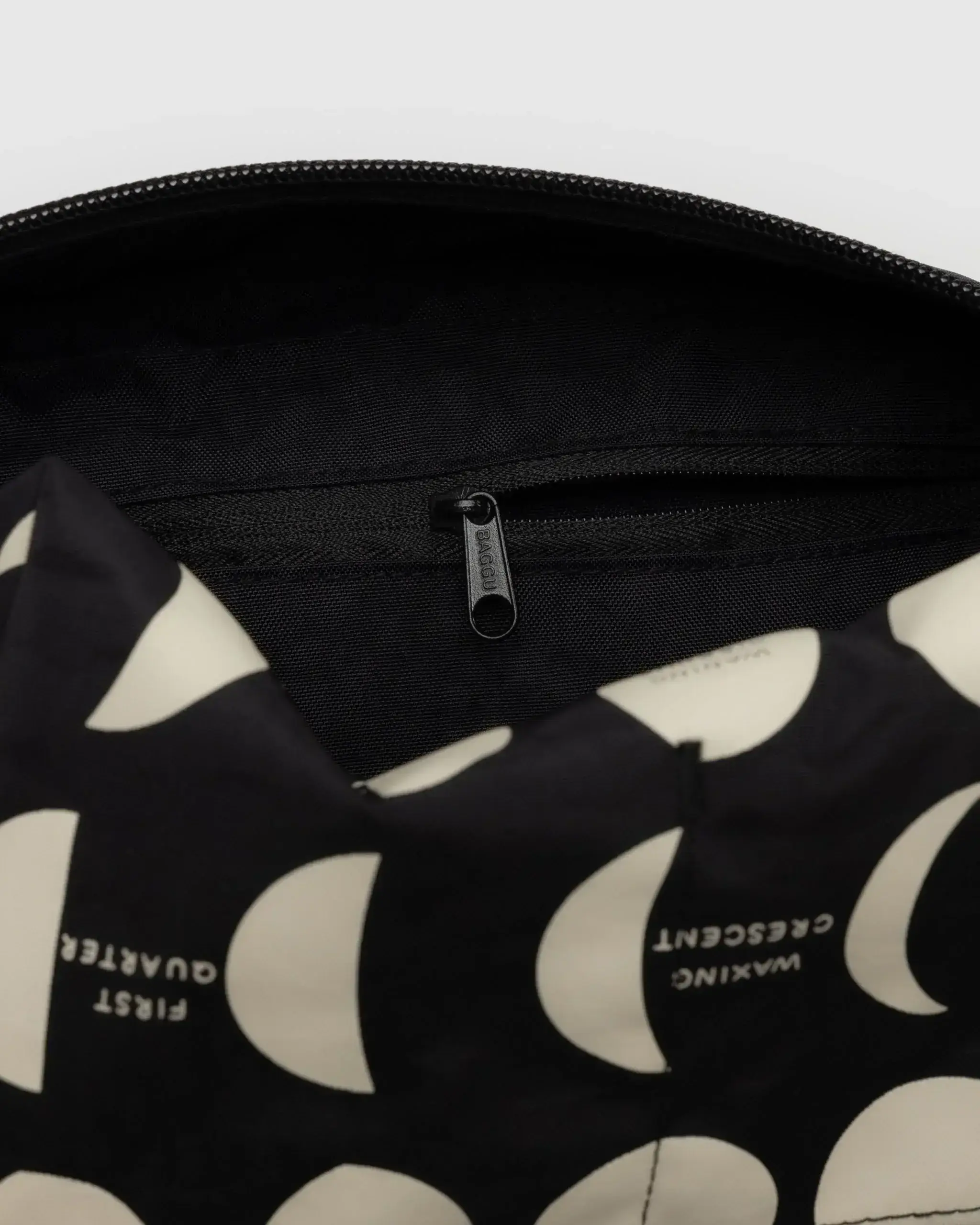 Dopp Kit Moon - Image 3