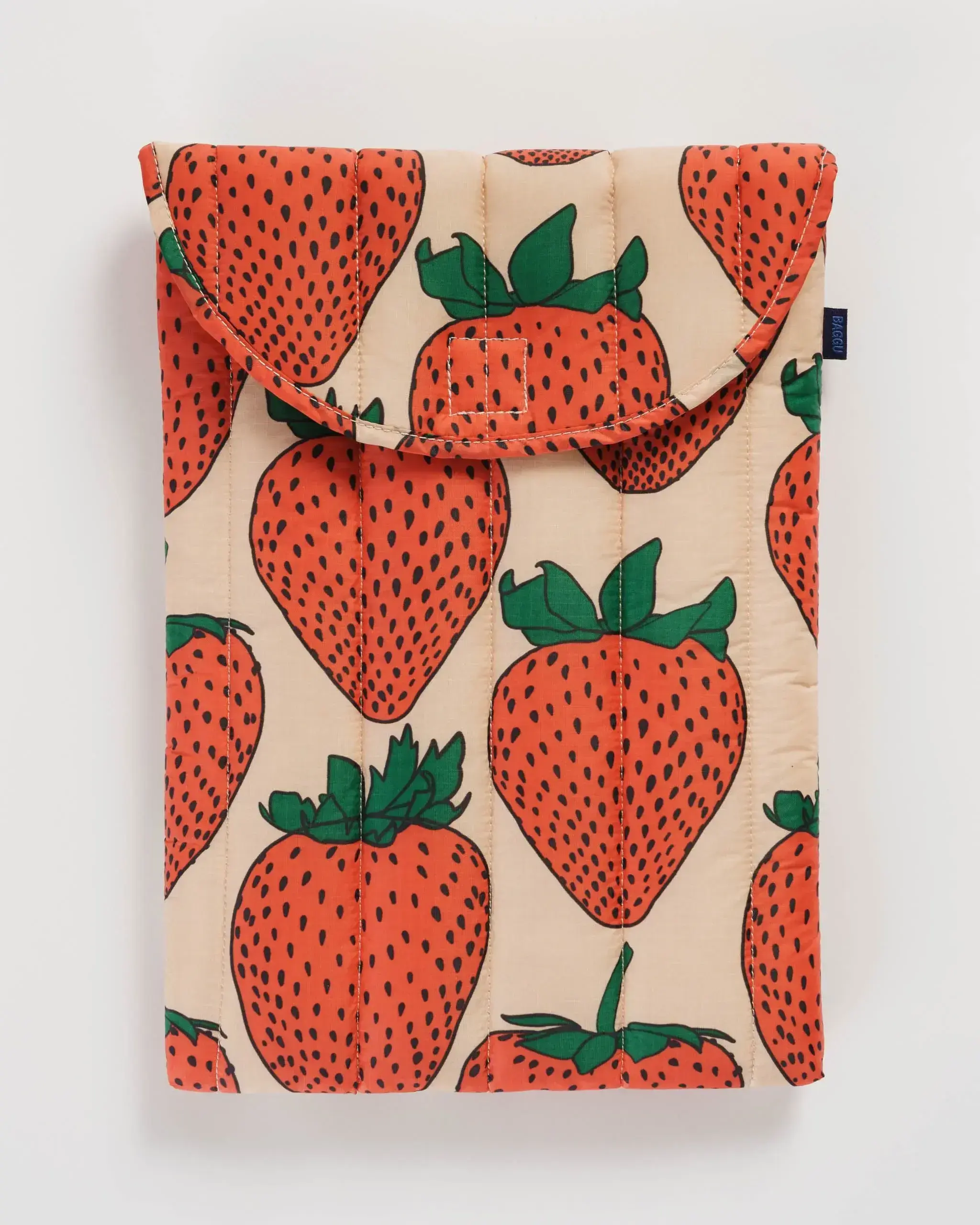 Puffy Laptop Sleeve 16" Strawberry