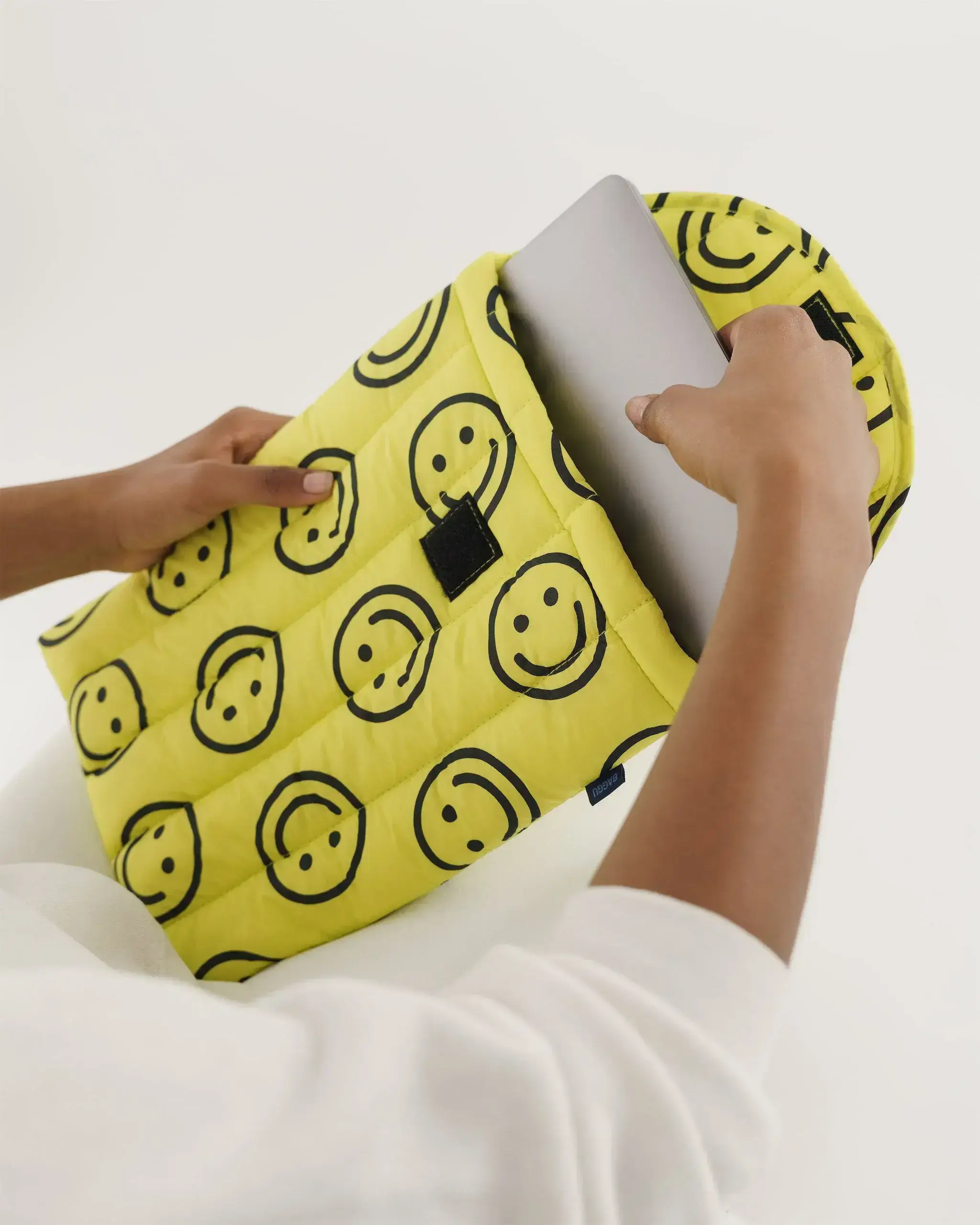 Puffy Laptop Sleeve 13"/14" Yellow Happy - Image 2