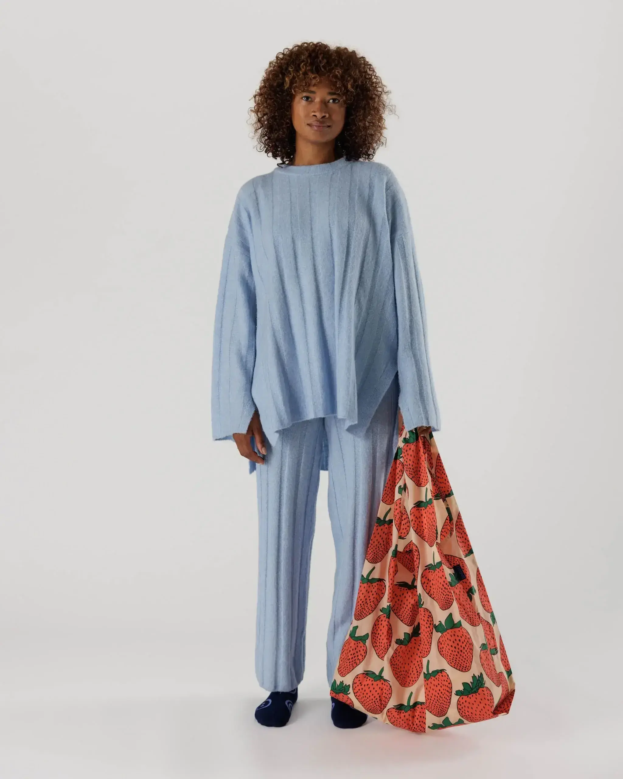 Big Baggu Strawberry - Image 2