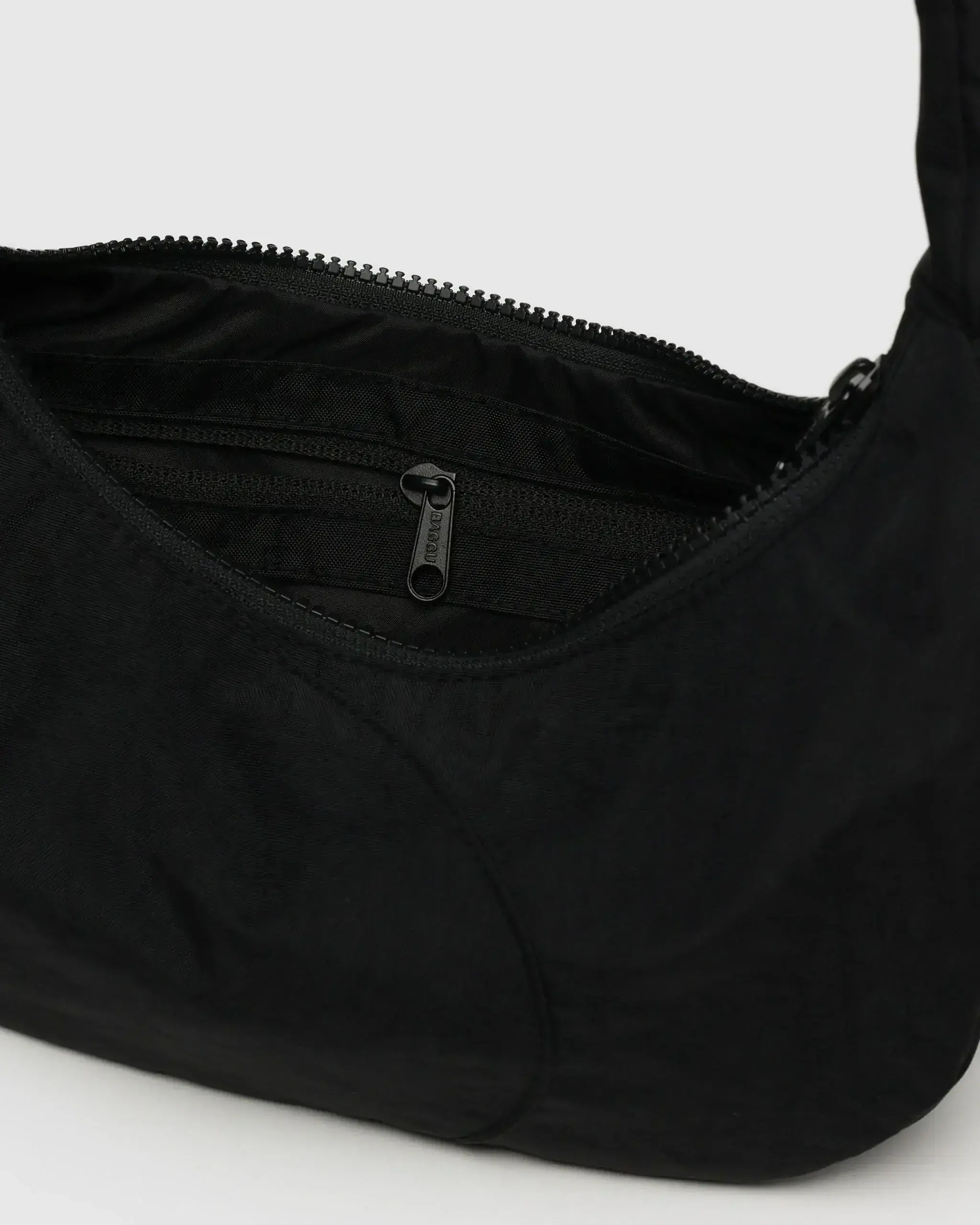 Swan Bag Black - Image 4