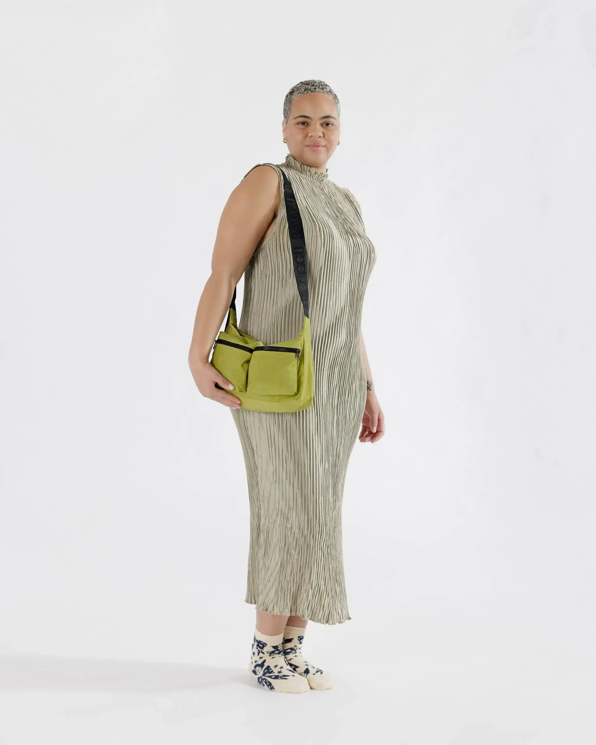 Medium Cargo Crossbody Lemongrass - Image 2